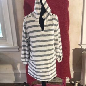 Hooded beach cover-up.